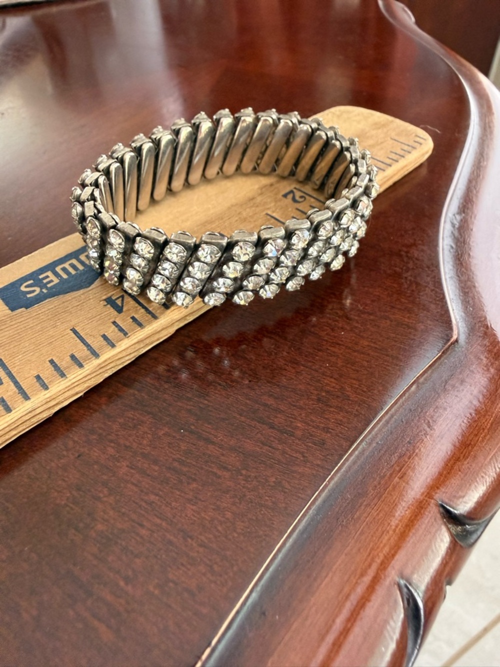Vintage Silver Tone Stretchy Bracelet